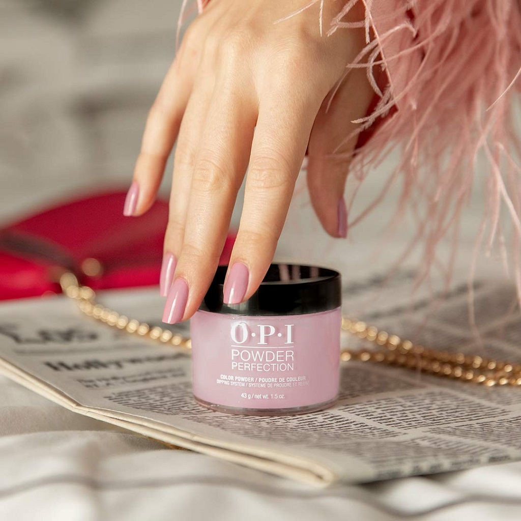 Are You Applying OPI Nail Dip Colors the Right Way